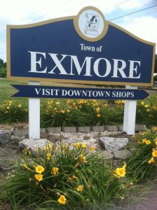 New signs for Exmore (Clarice MacGarvey photo)