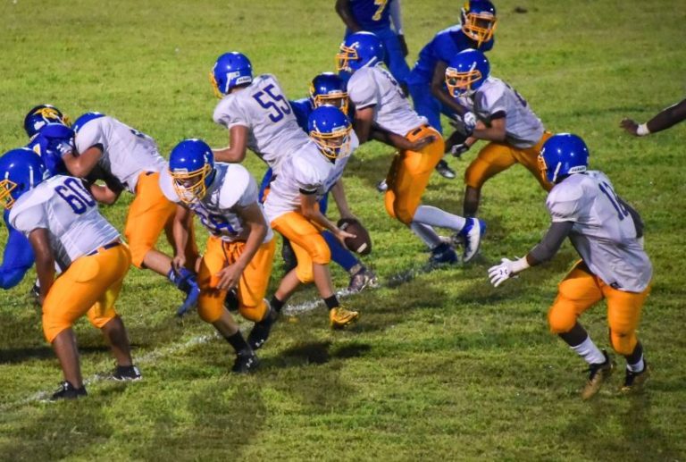 nH-football_sept_7-surrey