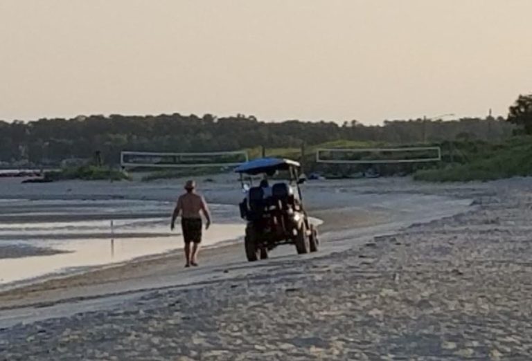 golfcart_beach1