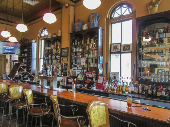 kellys-pub