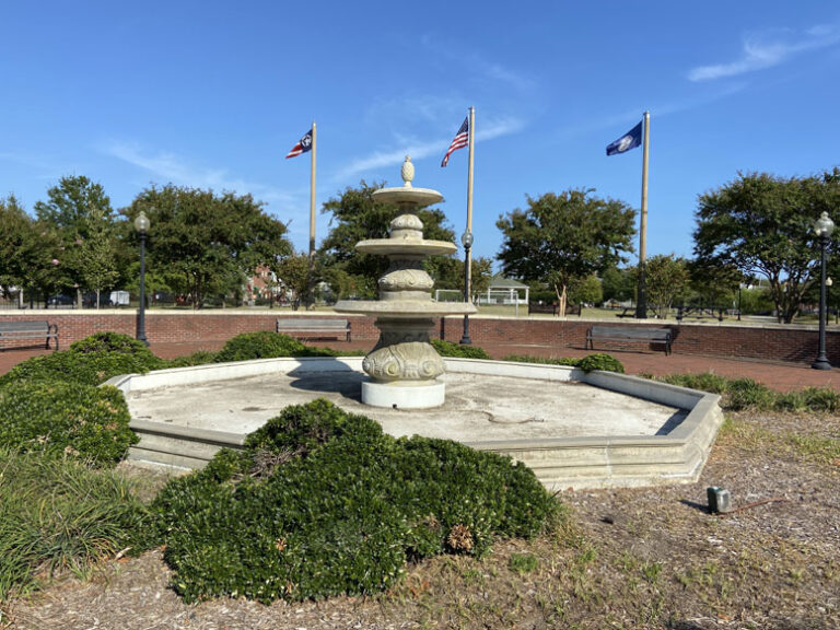CC_FOUNTAIN_1