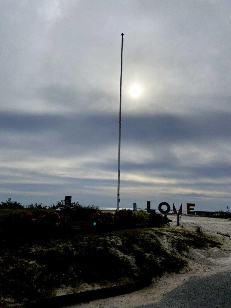 flagpole_oct_23