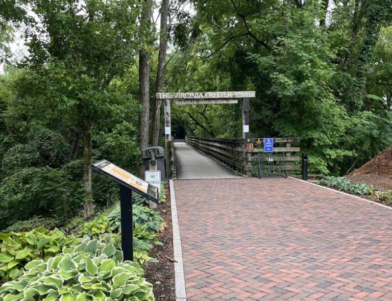 Virginia_creeper_park
