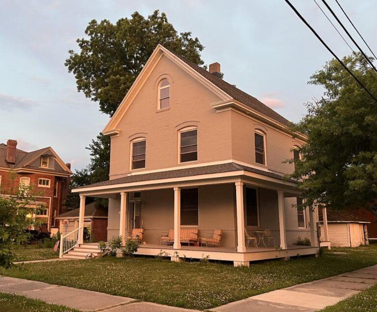 elise_house
