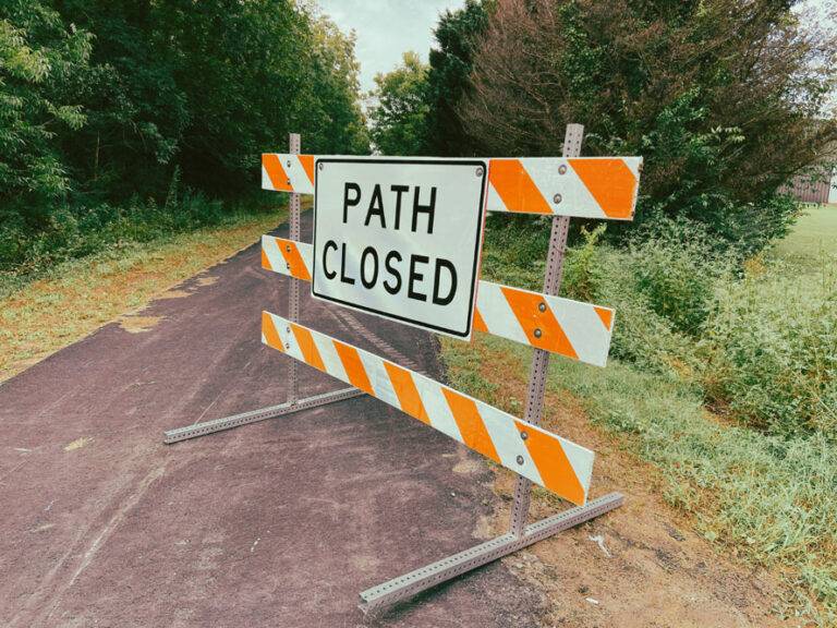 Trail_closed